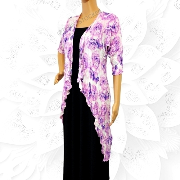 LuLaRoe Tops - LuLaRoe purple floral kimono